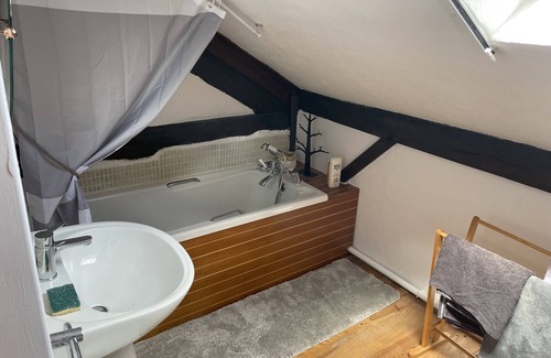 Oradour-Saint-Genest Lit Et Petit-Déjeuner | Chambres d’hôtes de la forge