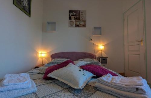 Chatillon-sur-Indre Lit Et Petit-Déjeuner | Chambres d'hôtes Berry: Nature et détente près des Châteaux de la Loire - FR-1-591-690
