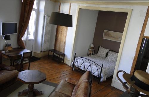 Tarascon-sur-Ariege Lit Et Petit-Déjeuner | Chambres d'hôtes Belle Occitane