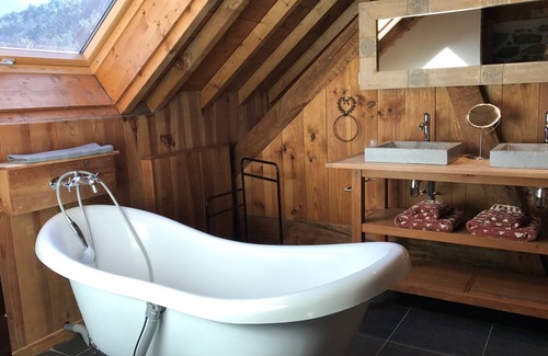 Le Bourg-d'Oisans Lit Et Petit-Déjeuner | Chambres D'hôtes - La Clé des Bois
