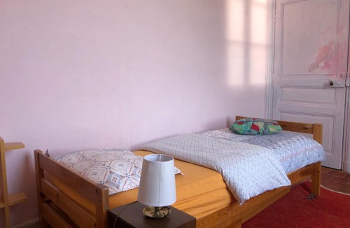 Chanzeaux Lit Et Petit-Déjeuner | Chambres d'Hôtes - Ancienne Ecole St Joseph