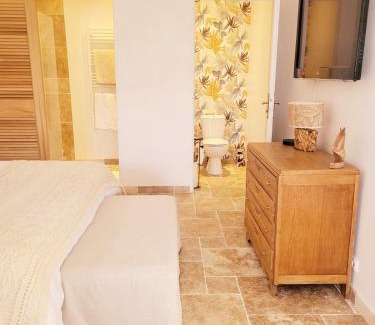 Mansigne Lit Et Petit-Déjeuner | Chambres d'hôtes de La Vallée
