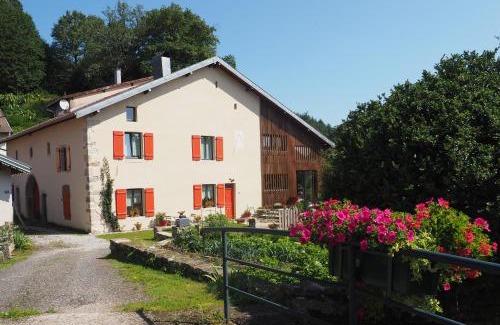 Archettes Lit Et Petit-Déjeuner | Chambres d'hôtes du Ruisseau d'Argent