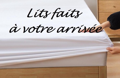 Orange Lit Et Petit-Déjeuner | Chambres d'Hôtes et Table d'Hôte Vegan Les Jardins de la Meyne