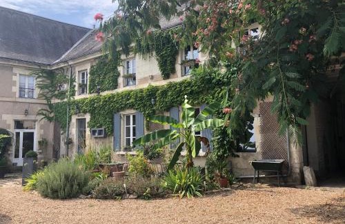 Les Ormes Lit Et Petit-Déjeuner | Chambres d'hôtes familiale La Vigenna