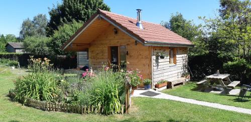 Chaux-les-Clerval Lit Et Petit-Déjeuner | Chambres d'hôtes Sous les chênes