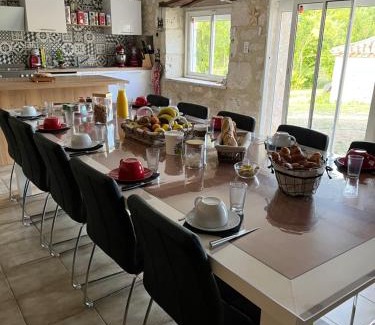 Saint-Pantaleon Lit Et Petit-Déjeuner | Chambres d'hôtes Le Malbouyssou