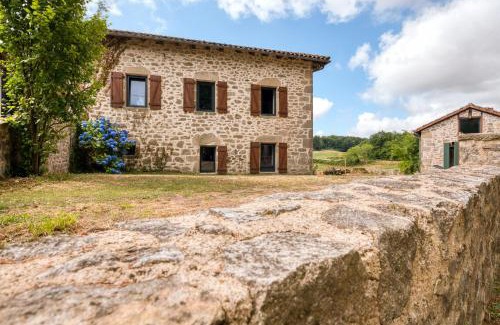 Gorses Lit Et Petit-Déjeuner | Chambres d'hôtes Le tour du Lot