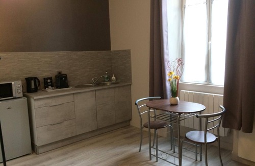 Thiviers Lit Et Petit-Déjeuner | Chambres d'hôtes Les Conches