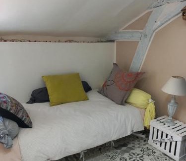 Concourson-sur-Layon Lit Et Petit-Déjeuner | Chambres d'hôtes les hirondelles