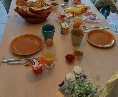 Larochemillay Lit Et Petit-Déjeuner | Chambres d'Hôtes Montjouan