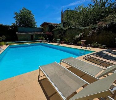 Tourtrol Maison | Chambres d'hôtes Naturiste Les Trois Pins