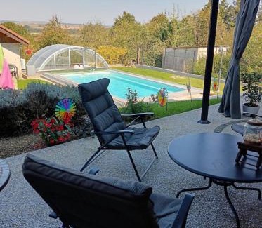 Bouquemont Maison | Chambres d'hôtes piscine couverte & chauffée