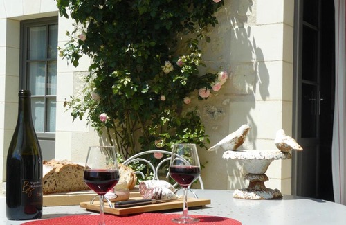 Bourgueil Maison | Chambres d'Hôtes Rue du Poids