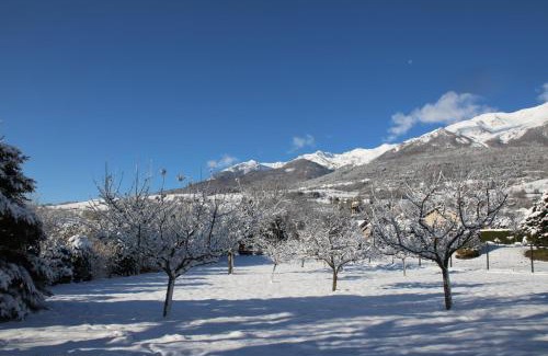 Chateauroux-les-Alpes Lit Et Petit-Déjeuner | Chambres d'hôtes Les Peschiers
