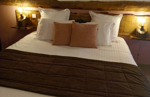 Magny-le-Desert Maison | Chambres d'Hotes La Brocherie