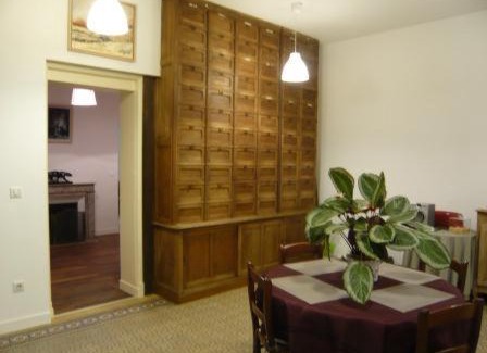 Peronne Lit Et Petit-Déjeuner | Chambres d'Hotes Noir Lion