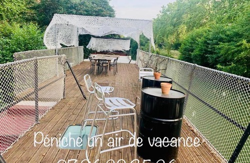Minimes - Barriere de Paris Location De Bateaux | chambres dans peniche un air de vacances