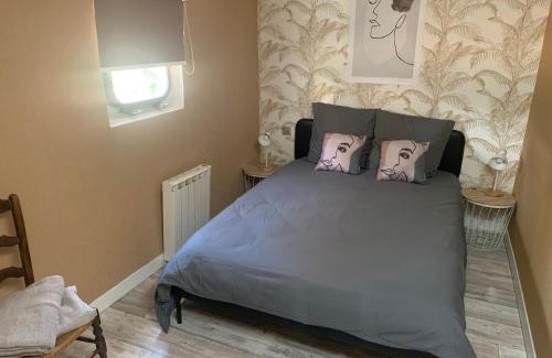 Minimes - Barriere de Paris Location De Bateaux | chambres dans peniche un air de vacances