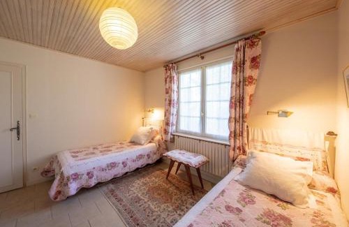 Saint-Benoit-sur-Loire Lit Et Petit-Déjeuner | Chambres et Suites au Calme avec Wifi et Animaux Acceptés - FR-1-590-475