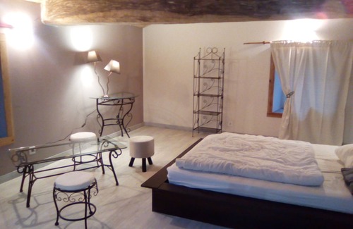 Mareuil-Sur-Lay-Dissais Lit Et Petit-Déjeuner | Chambres d'Hotes la Source