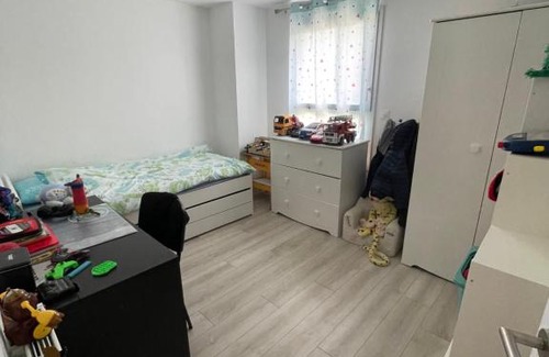Orgeres Maison | Chambres privées dans maison familiale et moderne