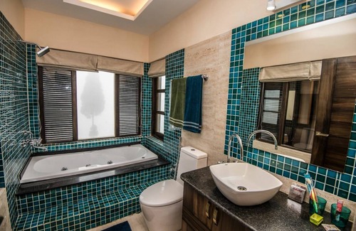 Kayiavir Plungdung Hôtel | Chamong Chiabari