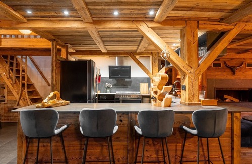 Abondance Chalet De Ski | Ferme Champ'Alp , 32 personnes. Chalet Haut de Gamme Sauna et Bains nordiques.