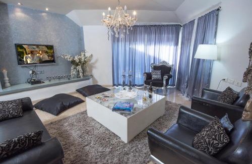 Kfar Vradim Cabine | Champagne suites