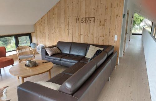 Heyd Maison | Champs Erezée , genieten in elk seizoen