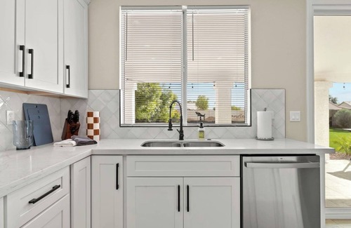 Chandler Maison | Chandler Escape w/ Pool Heat, Golf & Kid-Friendly