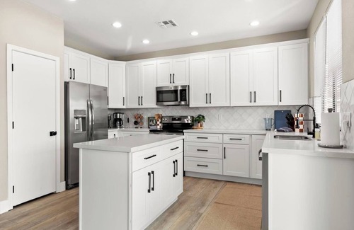 Chandler Maison | Chandler Escape w/ Pool Heat, Golf & Kid-Friendly