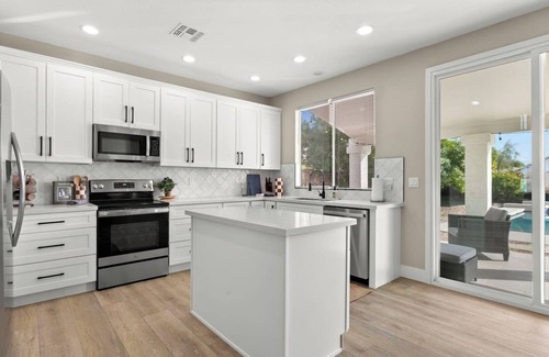 Chandler Maison | Chandler Escape w/ Pool Heat, Golf & Kid-Friendly