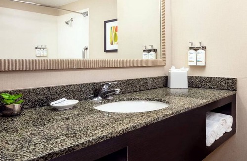 Ocotillo Hôtel | Chandler Hotel Retreat: Outdoor Pool, Hot Tub, On-Site Dining & Golf Nearby