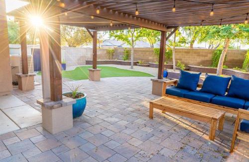 Provinces Master Community Maison | Chandler Oasis with Patio, Hot Tub, & Nearby Parks