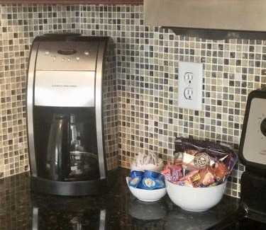 Provinces Master Community Maison | Chandler Oasis with Patio, Hot Tub, & Nearby Parks