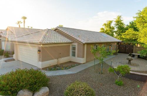 Provinces Master Community Maison | Chandler Oasis with Patio, Hot Tub, & Nearby Parks