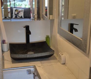 Saint-Maurice Appartement | Channel