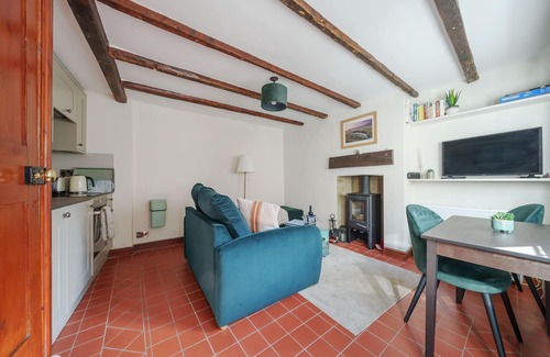 Wells-next-the-Sea Cottage | Channel View - sleeps 2 guests in 1 bedroom