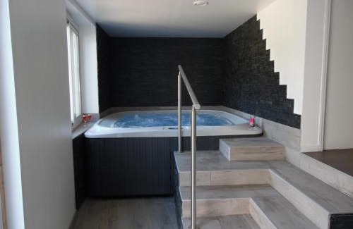 Chatel-Guyon Hôtel | Chante Grelet