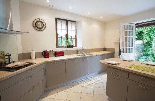 Marville-Moutiers-Brule Cottage | Chantebrise : Gîte cosy avec jardin pour 7 personnes