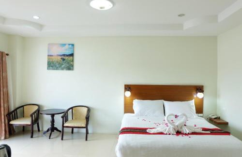 Chai Nat Hôtel | Chaophayathara Riverside Hotel