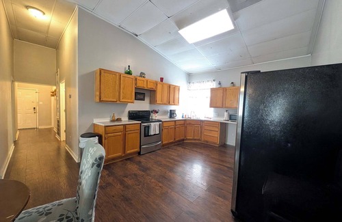 Ingleside Appartement | Chapel Summary: 🏡 Wel