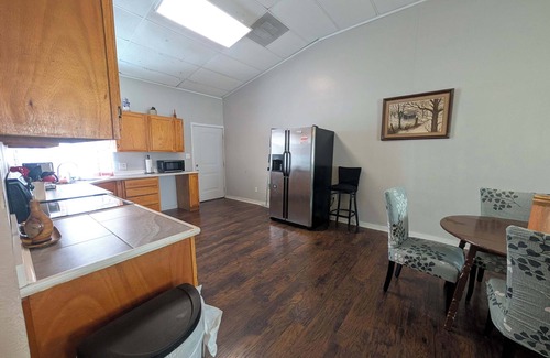 Ingleside Appartement | Chapel Summary: 🏡 Wel