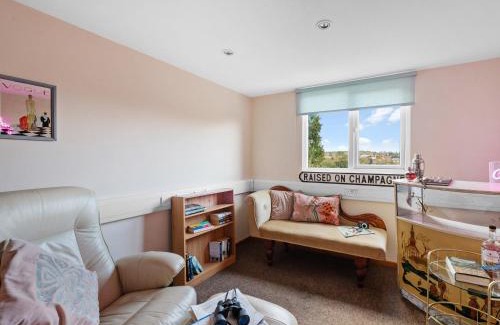 Worcester Maison | Chapter Meadow