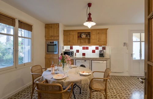Port-Saint-Louis-du-Rhone Maison | La villa ioanes-piscine privée, jardin, pool house