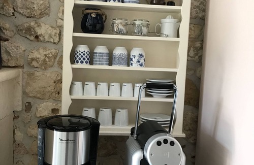 Saint-Simon-de-Pellouaille Maison | Charentaise 8 personnes avec piscine à 25 minutes de l'océan