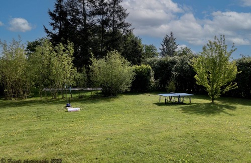 Monteaux Maison | Character Accommodation, 2-4 guests, Heated Pool In The Heart Of Val de Loire