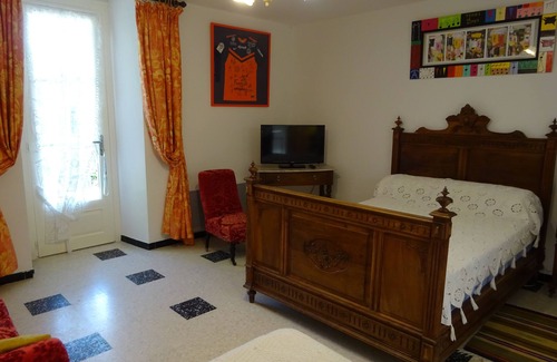 Boisset-et-Gaujac Autre | Mas cévenol de caractère avec piscine privée, prestation de qualité.