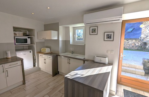 Osse-en-Aspe Cottage | Gîte de caractère classé 3 étoiles Wifi Osse en Aspe - 9 personnes